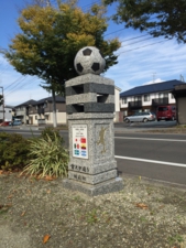 記念碑施工事例｜利府町　宮スタ通り　